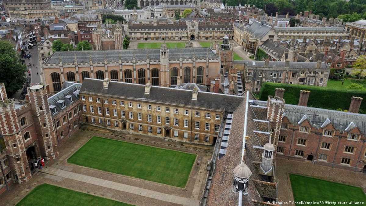 अंतरराष्ट्रीय छात्रों पर लगाम कस रहे हैं ऑस्ट्रेलिया, कनाडा और ब्रिटेन